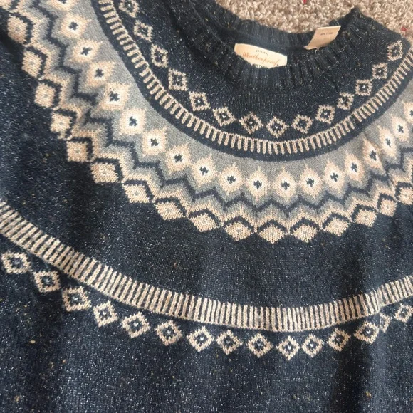 EUC Ski Lodge Look Sweater Size Medium ⛷️🎿 - Picture 3 of 5